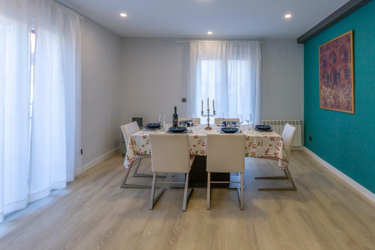 Gran Via Deluxe Apartman Granada Kültér fotó